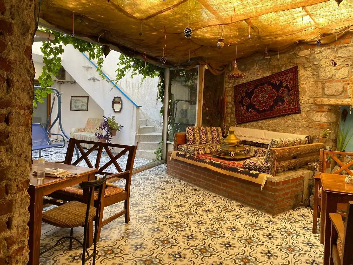 Pergamon Pension Bergama Alloggio in famiglia